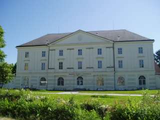 Körmend, Batthyány-kastély 5.kép.jpg Körmend, Batthyány-kastély 5.kép.jpg